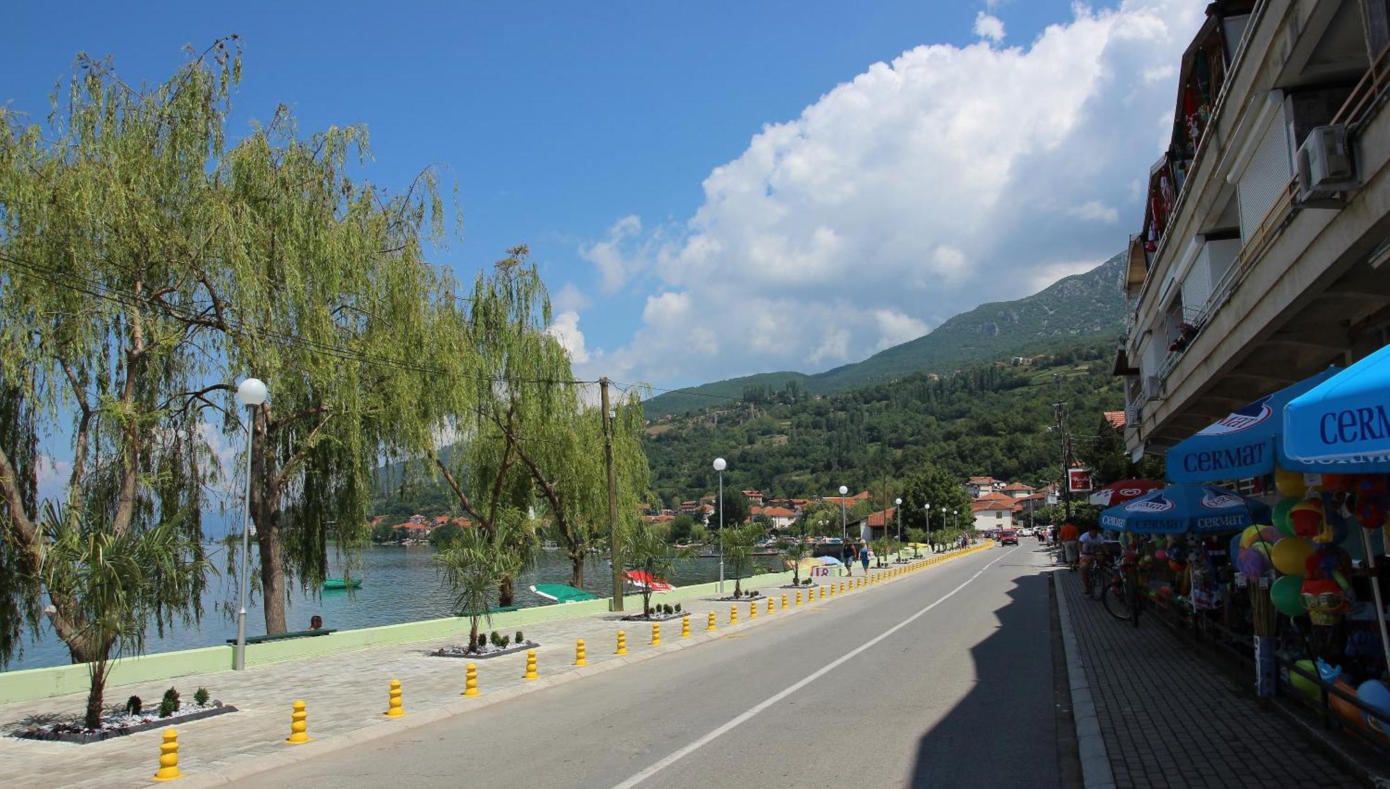 Pension Lale Pestani Exterior photo